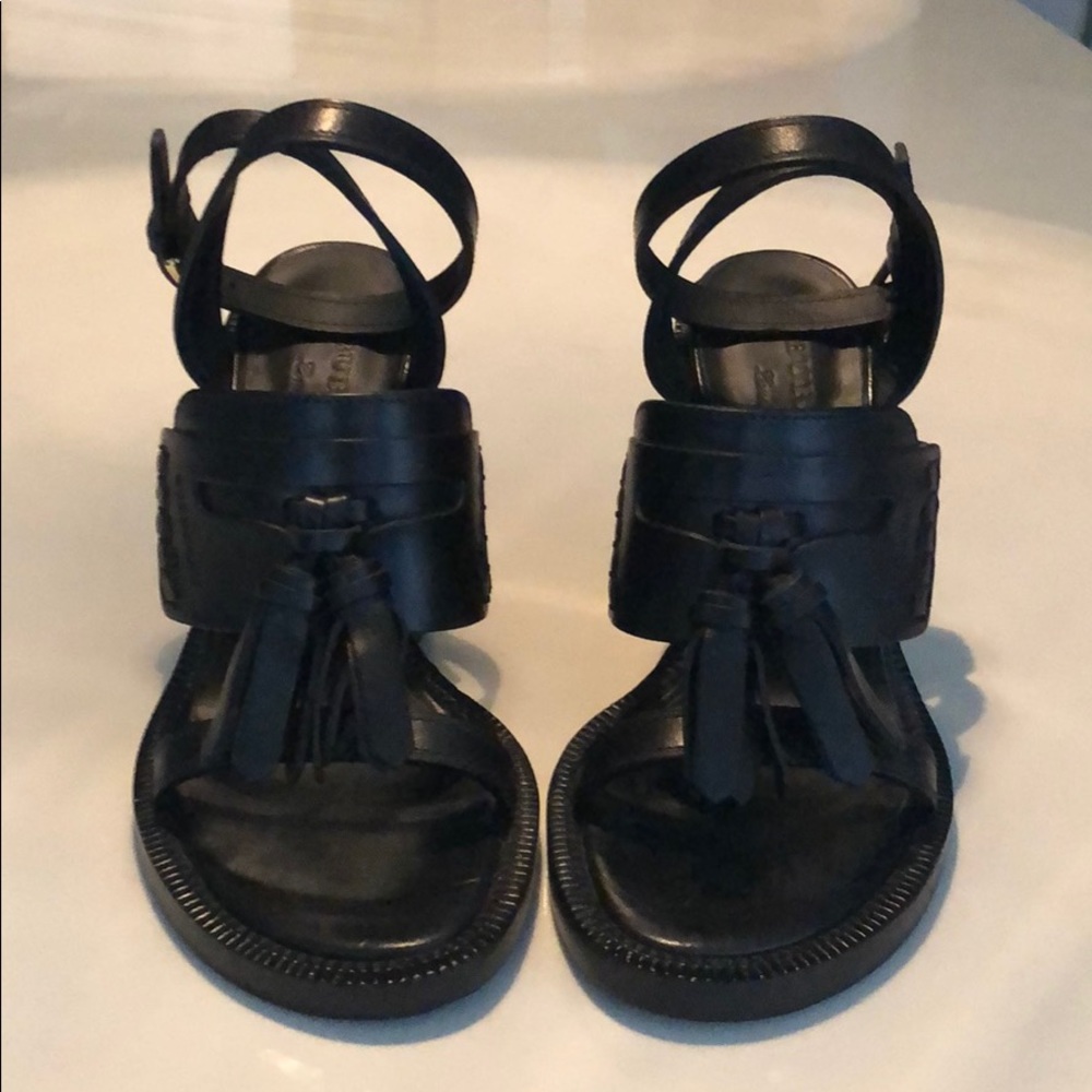 Burberry Black Leather Sandal w/Tassel Size 36 - Picture 2 of 5
